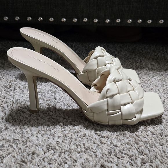 Marc Fisher heels - Picture 4 of 6